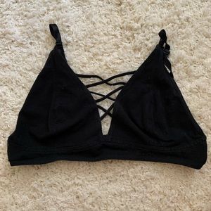 Cute black bralette 🖤